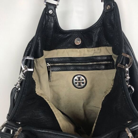 Tory Burch Rare Extra Large Amanda Hobo handbag. - Picture 4 of 9